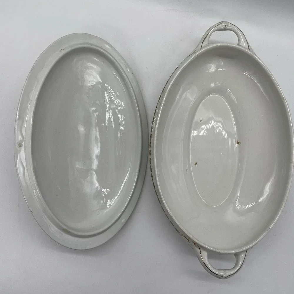 Vintage Wood & Sons Oval Covered‎ Vegetable Serving Bowl & Lid Handles England